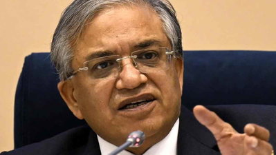 मुख्य चुनाव आयुक्त ज्ञानेश कुमार के खिलाफ केरलम में जांच शुरू