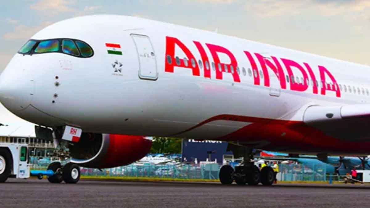 थाइलैंड से दिल्ली आ रहे एअर इंडिया के विमान में भारी टर्बुलेंस, कई यात्री चोटिल
