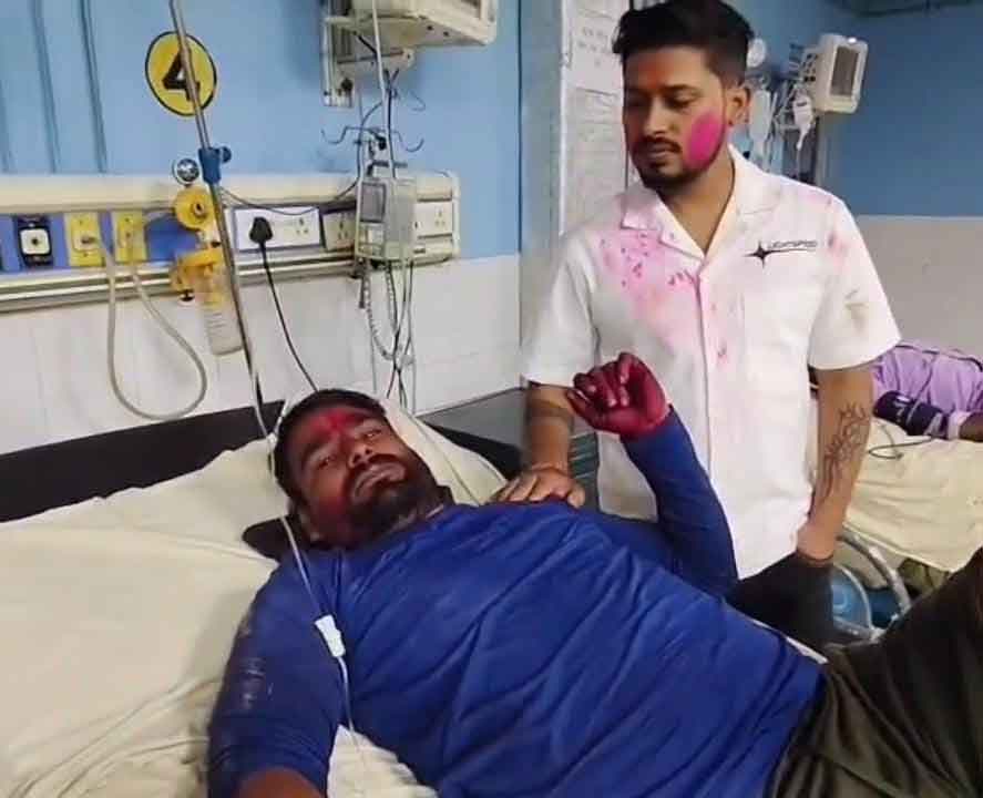 धनबाद :  होली के जश्न में फायरिंग, दो युवक घायल, SNMMCH में इलाज जारी