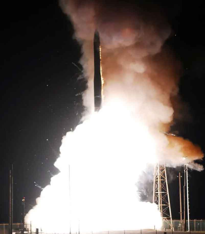 अमेरिका ने प्रलयंकारी मिनटमैन III अंतरमहाद्वीपीय बैलिस्टिक मिसाइल का परीक्षण किया