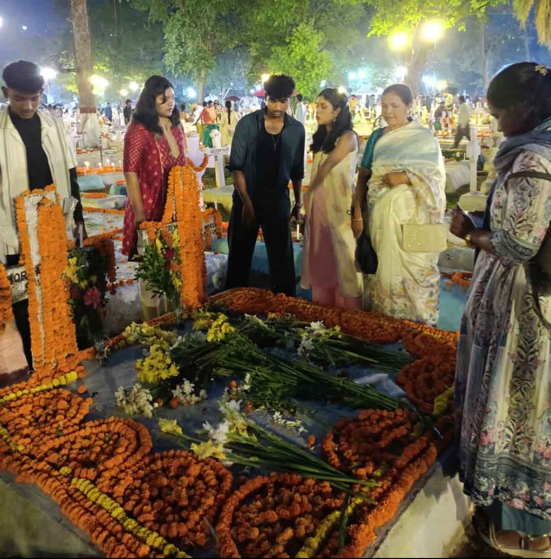 प्रभु यीशु मसीह के पुनरुत्थान की स्मृति में मसीही विश्वासियों ने पूर्वजों को याद किया