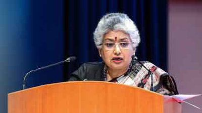 चुनाव आयोग जैसी संस्थाएं राजनीति से दूर रहें, तभी लोकतंत्र बचेगा : जस्टिस नागरत्ना ने चेताया