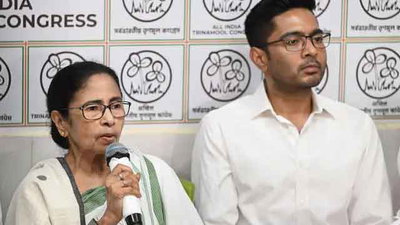 ममता बनर्जी ने पार्टी विधायकों के साथ बैठक की, दोहराया, इस्तीफा नहीं देंगी, बर्खास्त कर दें