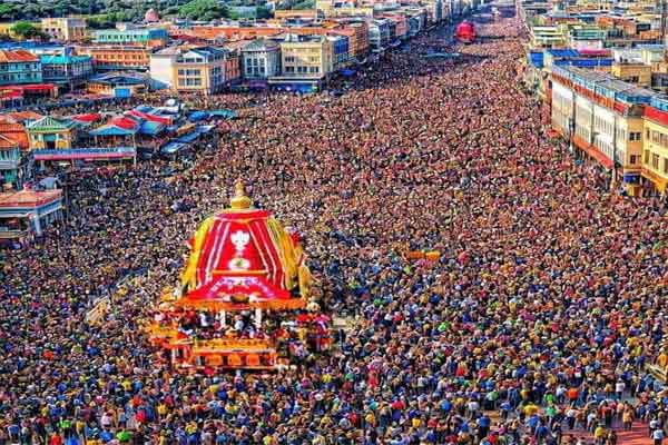 विदेशों  में अलग-अलग तिथियों पर रथयात्रा, पुरी के गजपति महाराज नाराज, ISKCON को पत्र लिखा