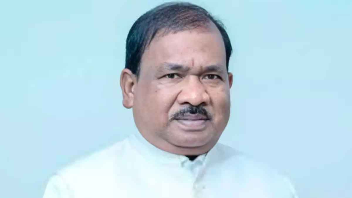 Ramdas soren , Hemant