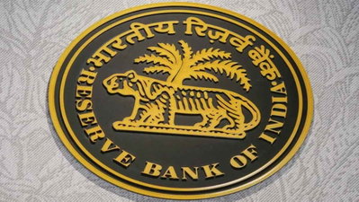 RBI ने .25 प्रतिशत ब्याज दर बढ़ायी, जानिए आपको कितना ज्यादा देना पड़ेगा EMI