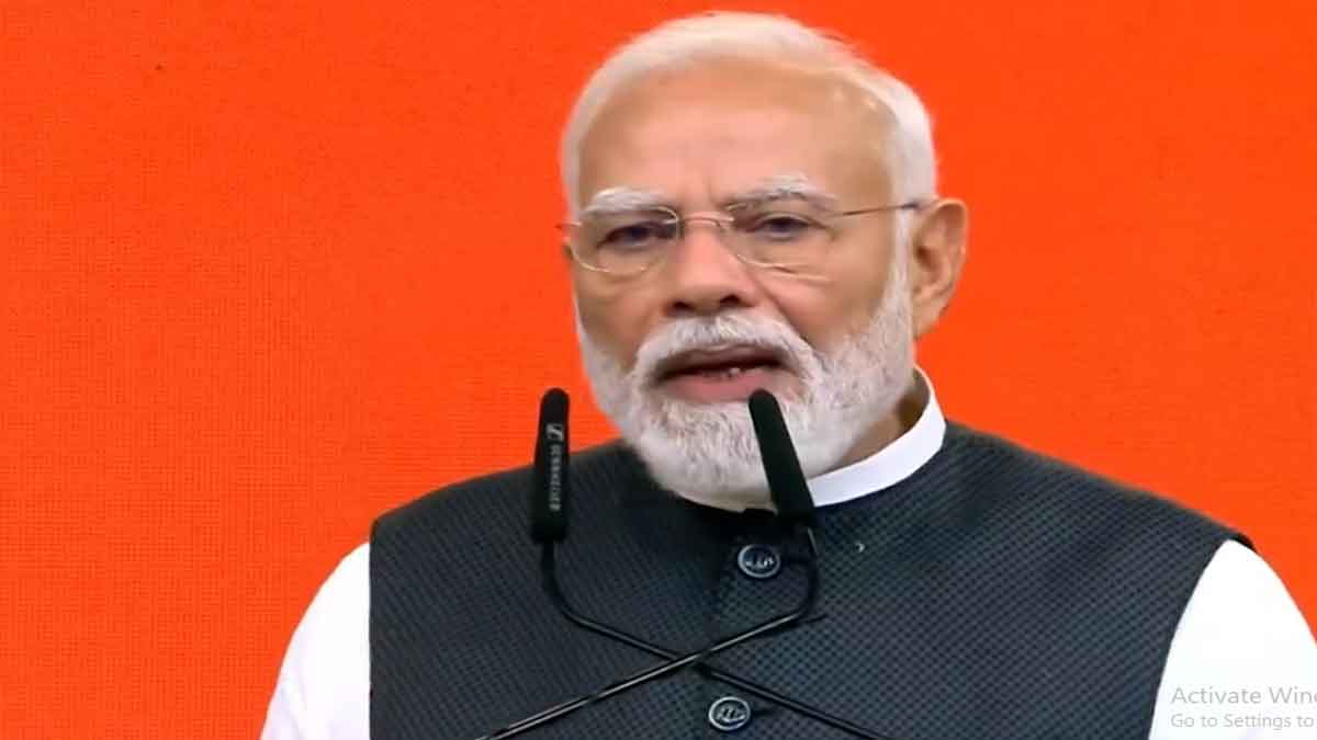 self-reliant India, PM Modi