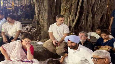 दिल्ली पुलिस की कार्रवाई,  राहुल गांधी, प्रियंका गांधी सहित INDIA अलायंस के सांसदों के खिलाफ FIR