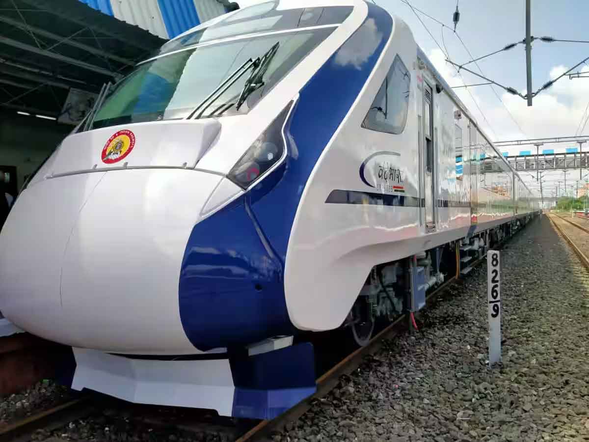 जमशेदपुर :   वंदे भारत ट्रेन की मरम्मत के दौरान हाईटेंशन तार की चपेट में आए टेक्नीशियन अमित माझी की मौत