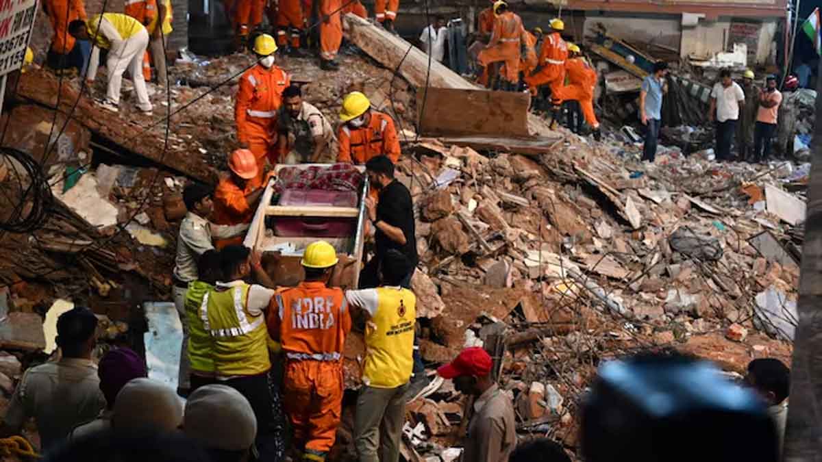 Delhi Incident, Rescue