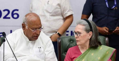 इंडिया ब्लॉक की बैठक खत्म, खड़गे ने शिक्षा मंत्री का इस्तीफा मांगा, कहा, हम  लड़ेंगे और आगे बढ़ेंगे