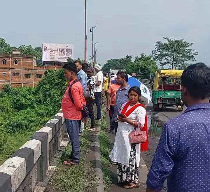 दामोदर नदी में छलांग लगाने वाली महिला का नहीं मिला शव  दूसरे दिन सर्च आपरेशन जारी