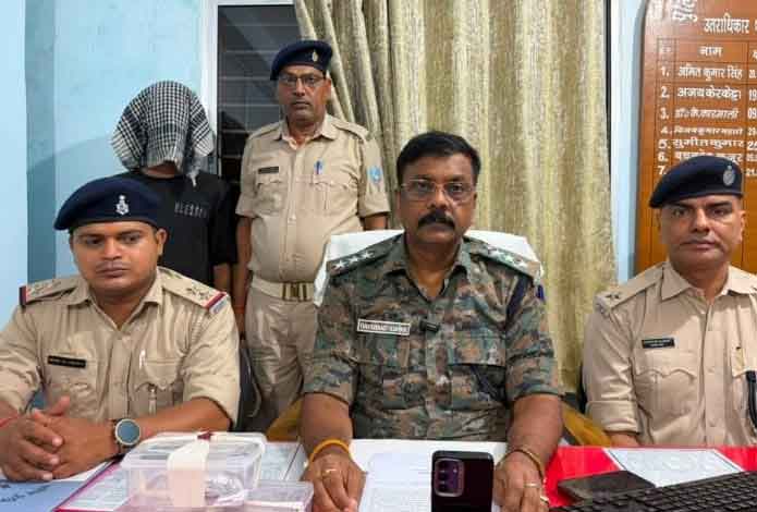 Jamshedpur Crime News: ब्राउन शुगर के साथ युवक गिरफ्तार, 38 पुड़िया और मोबाइल बरामद