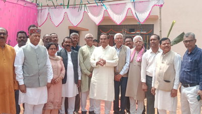 चाईबासाः सरस्वती विद्या मंदिर गोईलकेरा में नए छात्रावास का उद्घाटन