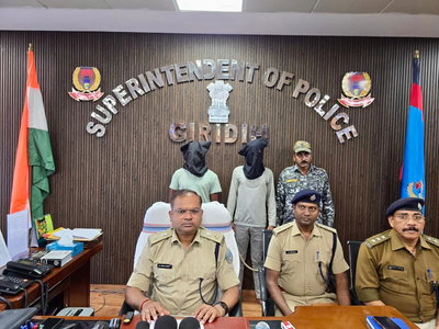 गिरिडीहः एंटी क्राइम चेकिंग में दो बाइक चोर गिरफ्तार, 9 बाइक बरामद