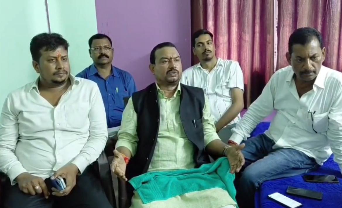 Dhanbad News : नाथवानी को समर्थन देकर भाजपा हुई बेनकाब- कैलाश यादव