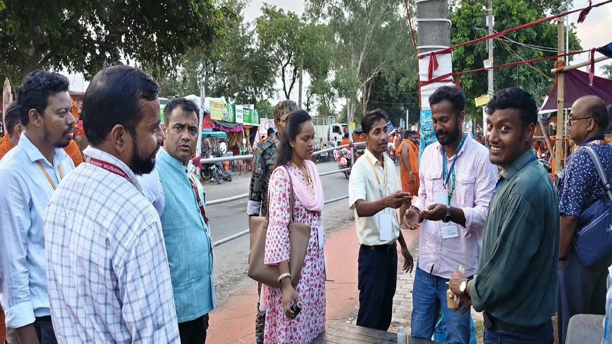Deoghar News : घोरमारा से बाघमारा तक फूड सेफ्टी की नजर, 25 पेड़ा दुकानों व 18 होटलों की जांच, मिलावटी हल्दी नष्ट