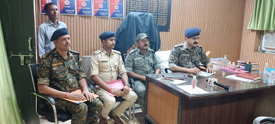 पलामूः पिकअप से 815 किलो डोडा बरामद, दो तस्कर गिरफ्तार