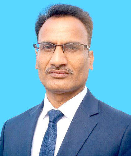Latehar News : छात्रों के आंदोलन को मिला झारखंड अनुबंधित पारा चिकित्सा कर्मी संघ का साथ