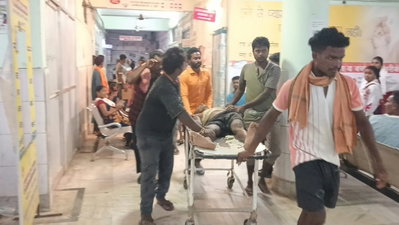 Jamtara News : हाइटेंशन तार की चपेट में आकर मिस्त्री घायल, हालत गंभीर