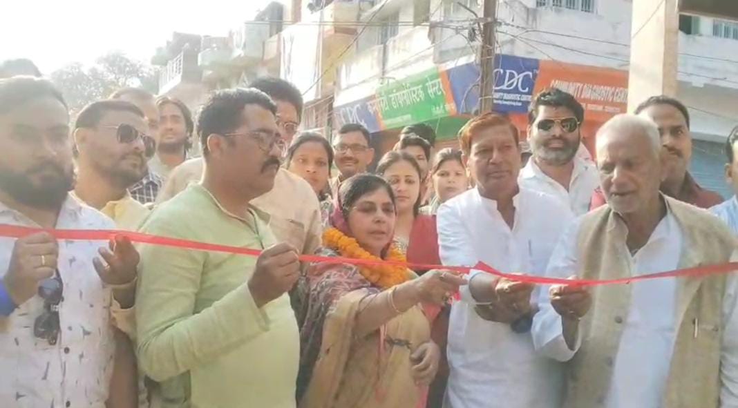 पलामूः मेयर प्रत्याशी पूनम सिंह के चुनावी कार्यालय का उद्घाटन, झामुमो ने किया जीत का दावा