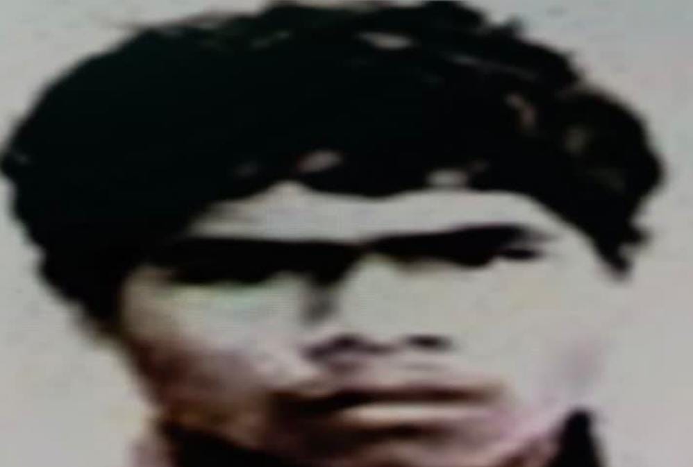 BREAKING : बच्चा चोर समझ जिसे पकड़ा, निकला 10 लाख का इनामी माओवादी