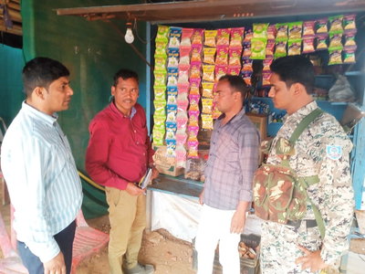 देवघर में तंबाकू की बिक्री पर सख्ती, 28 दुकानदारों से वसूला जुर्माना