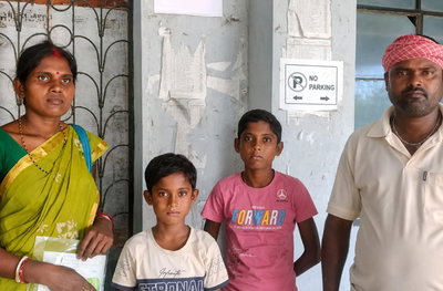 Jamtara News : पीएम आवास योजना में गड़बड़ी, लाभुक की बजाय दूसरे के खाते में पहुंची 40 हजार की किस्त