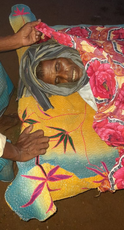 Jamtara News : नारायणपुर में वज्रपात से बुजुर्ग की मौत, भैंस भी मरी