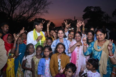 धनबादः मेयर प्रत्याशी संजीव सिंह का जनसंपर्क अभियान तेज