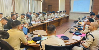 Ramgarh News : एसपी ने क्राइम मीटिंग में पुलिस अधिकारियों को दिए सख्त निर्देश