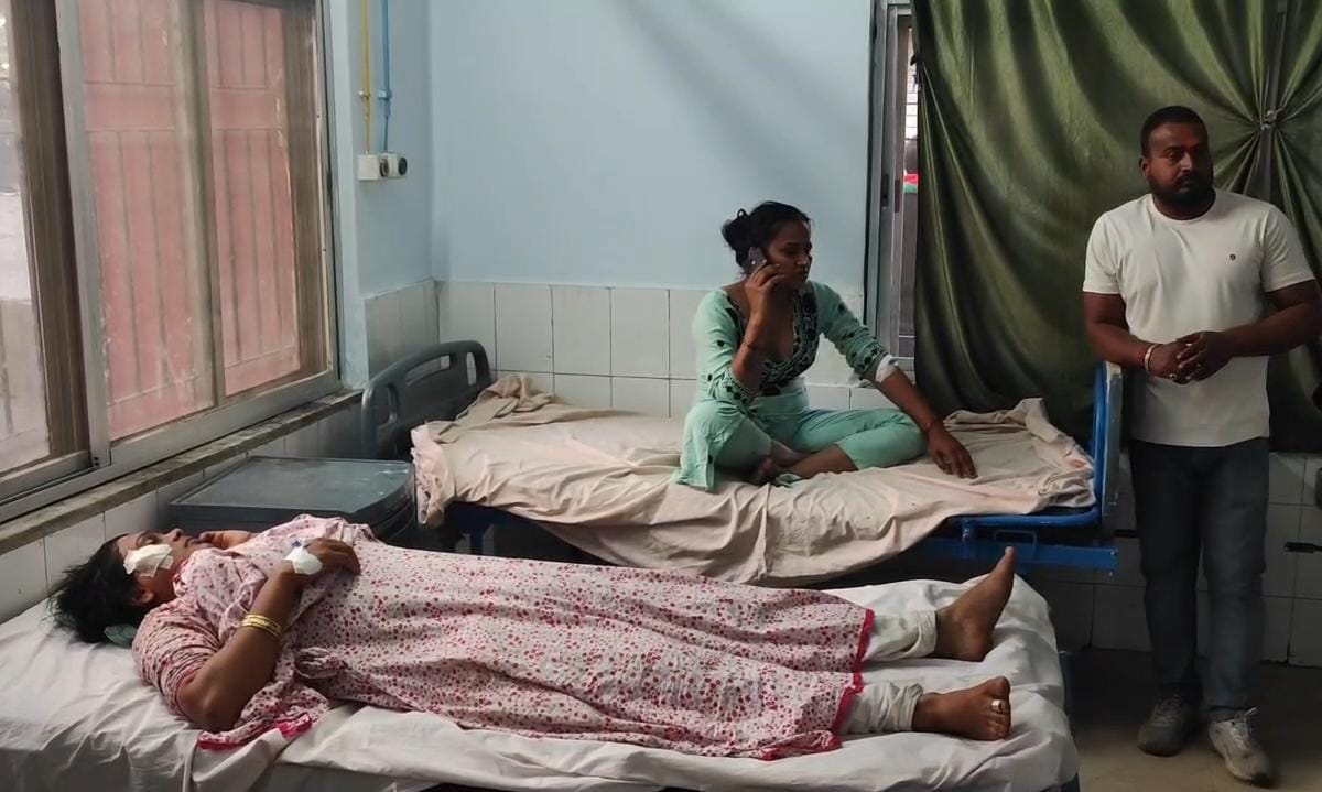 धनबादः जोड़ापोखर में किन्नरों के बीच खूनी संघर्ष, श्वेता किन्नर समेत 4 घायल