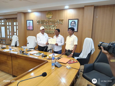 लातेहारः संतोष रंजन बने नगर पंचायत उपाध्यक्ष