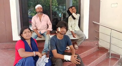Saraikela News : आदित्यपुर में फास्ट फूड दुकान पर मारपीट, ग्राहक व दुकानदार पक्ष के कई घायल