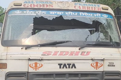 Jamshedpur News :मानगो बस स्टैंड के पास ट्रक चालक से मारपीट, सिविल ड्रेस में पुलिसकर्मियों पर आरोप