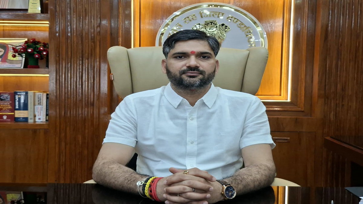 DC Alok Kumar