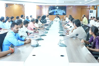 रसोई गैस की कालाबाजारी करने वालों पर करें सख्त कार्रवाईः पलामू डीसी