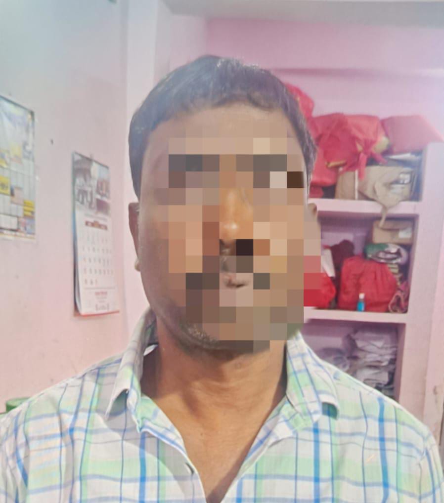 पलामूः बैरिया चौक के पास रसोई गैस के अवैध भंडारण का खुलासा, आरोपी गिरफ्तार