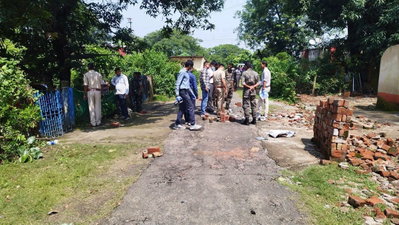 Bokaro News :चंद्रपुरा डबल मर्डर केस की जांच तेज, FSL टीम ने लिया घटनास्थल का जायजा