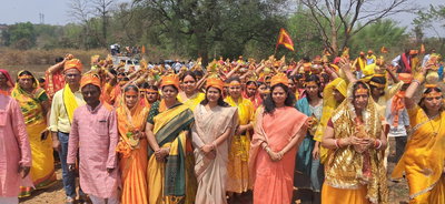 रामगढ़ः कलशयात्रा के साथ नौ दिवसीय रुद्र महायज्ञ शुरू