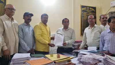 जमशेदपुरः 300 करोड़ खर्च के बाद भी बागबेड़ा जलापूर्ति योजना अधूरी, पानी को तरस रहे लोग