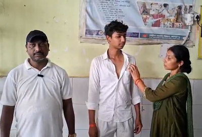 Dhanbad News : स्कूल के बाथरूम में 10वीं के छात्र से मारपीट, SNMMCH में भर्ती