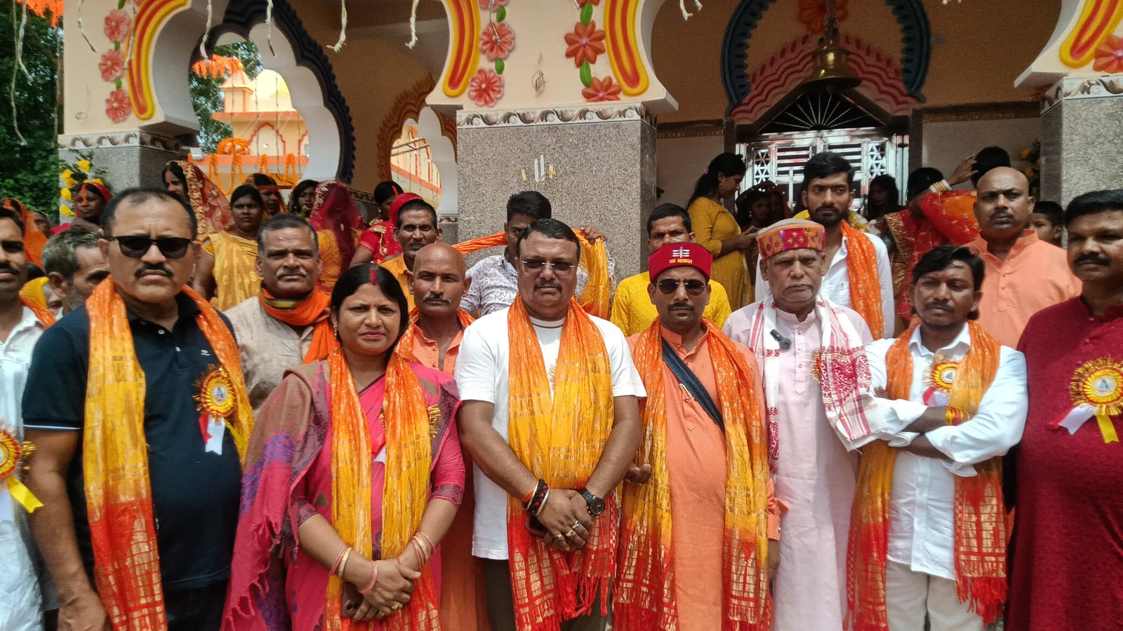Hazaribagh News : बरकट्ठा में कलशयात्रा के साथ रुद्र महायज्ञ शुरू