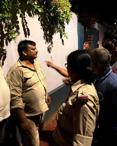 Jamshedpur News : बारीडीह में PCR वाहन के धक्के से युवक गंभीर रूप से घायल लोगों ने जताया विरोध