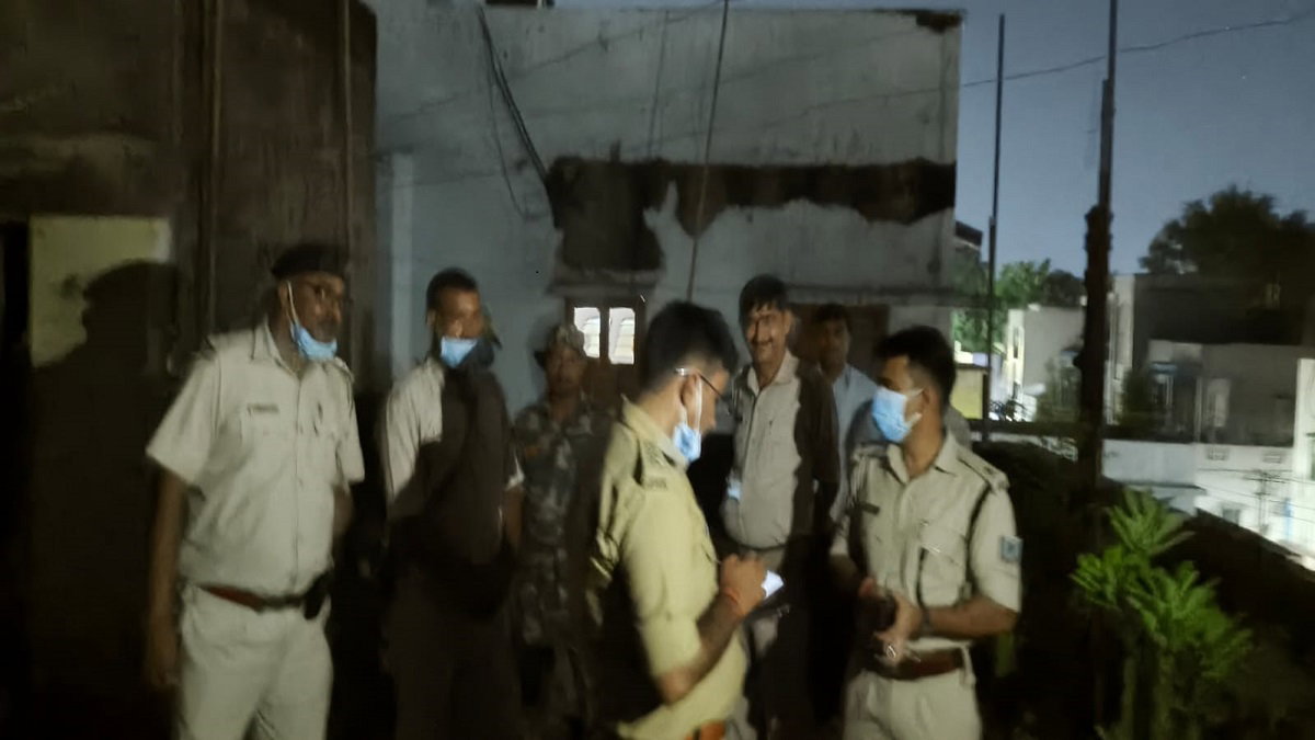 Bokaro News : को-ऑपरेटिव कॉलोनी में मां-बेटे की संदिग्ध स्थिति में मौत सड़ा-गला शव बरामद