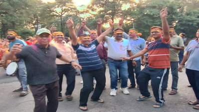 Jamshedpur News : नरवा पहाड़ यूसिल कॉलोनी में मां दुर्गा को दी गई विदाई