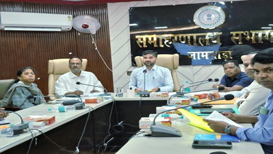 Jamtara News : बजराघाट पुल पर वाहनों की आवाजाही पर रोक, नाव भी बंद करने का निर्देश