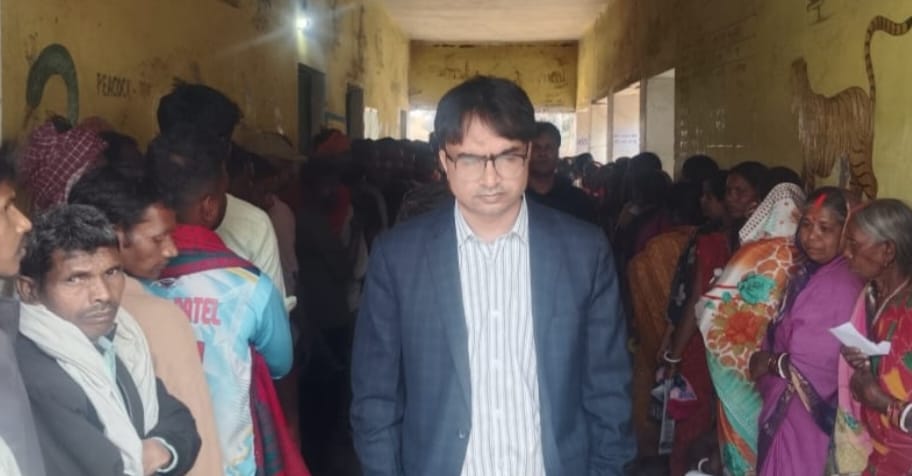 रामगढ़ निकाय चुनाव : दोपहर 3 बजे तक 52.69 फीसदी मतदान