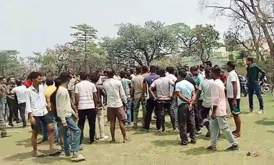 धनबादः बलियापुर में प्रतिबंधित मांस मिलने से तनाव, प्रशासन की सक्रियता से स्थिति सामान्य