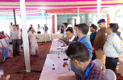 धनबादः वोटिंग के बाद मतगणना की तैयारी, आरओ ने प्रत्याशियों संग की बैठक